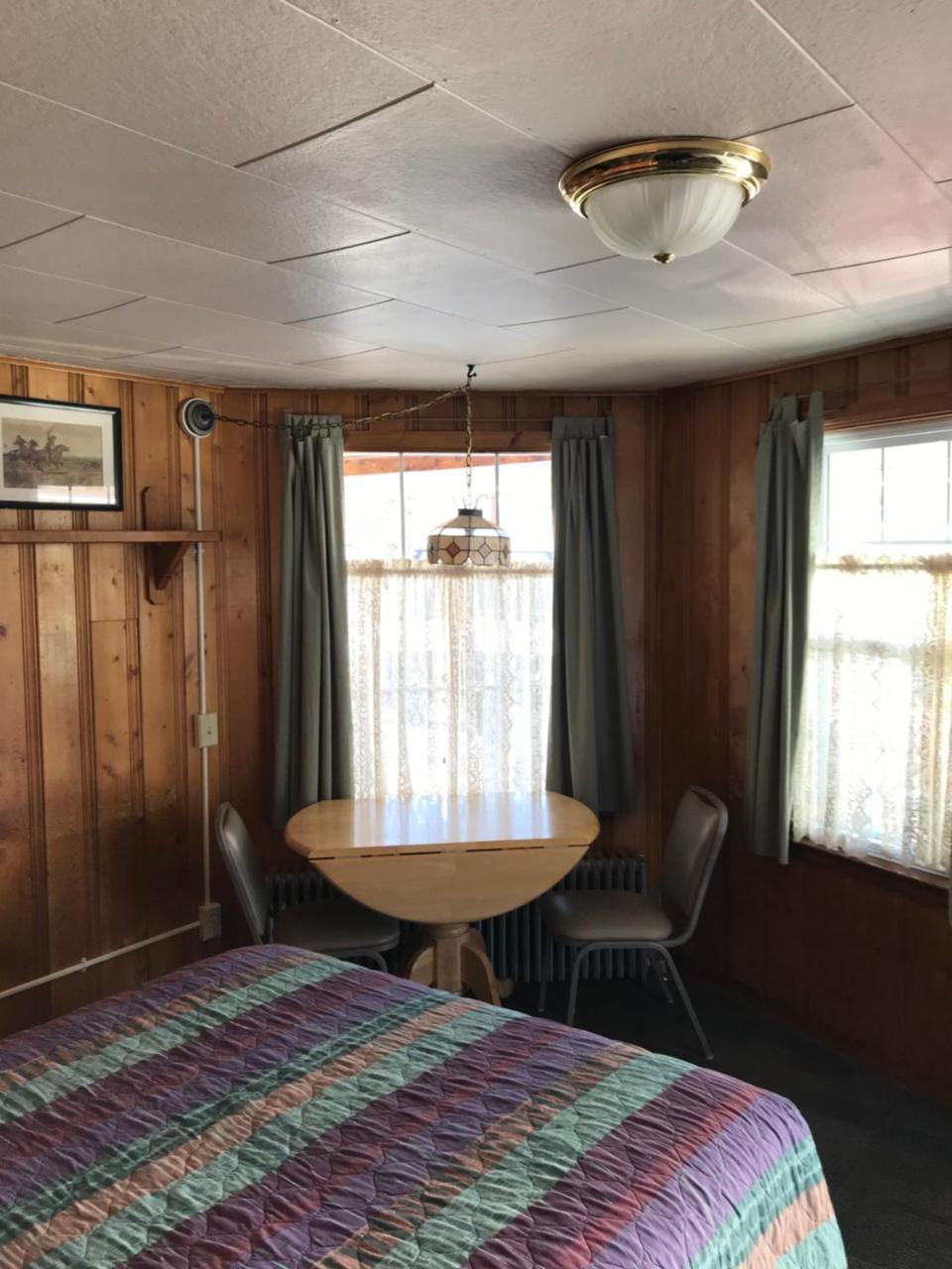 Trail Riders Motel Грэнби Экстерьер фото